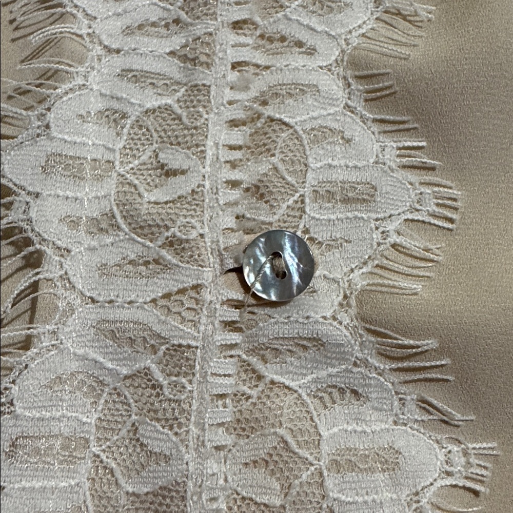 ALLOY Cream Lace Poncho Blouse - Picture 8 of 10
